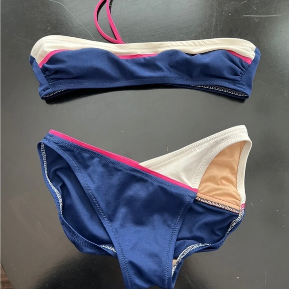 Vintage Deweese Designs two piece bikini swimsuit - Picture 9 of 13